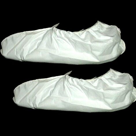 Disposable white non-woven shoe cover